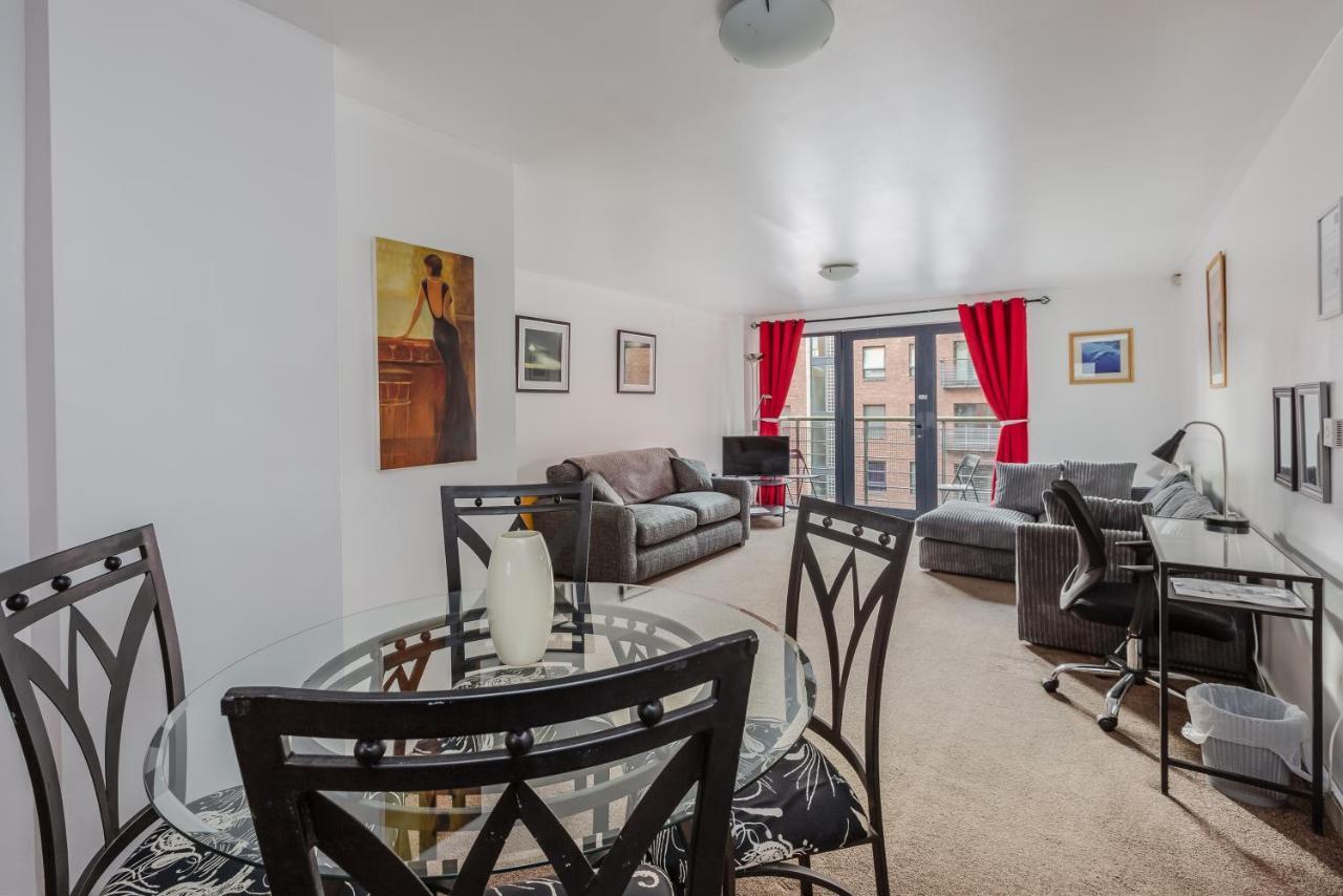 Liverpool City Centre Apartments - East Village Esterno foto
