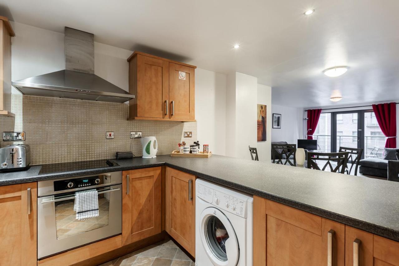 Liverpool City Centre Apartments - East Village Esterno foto