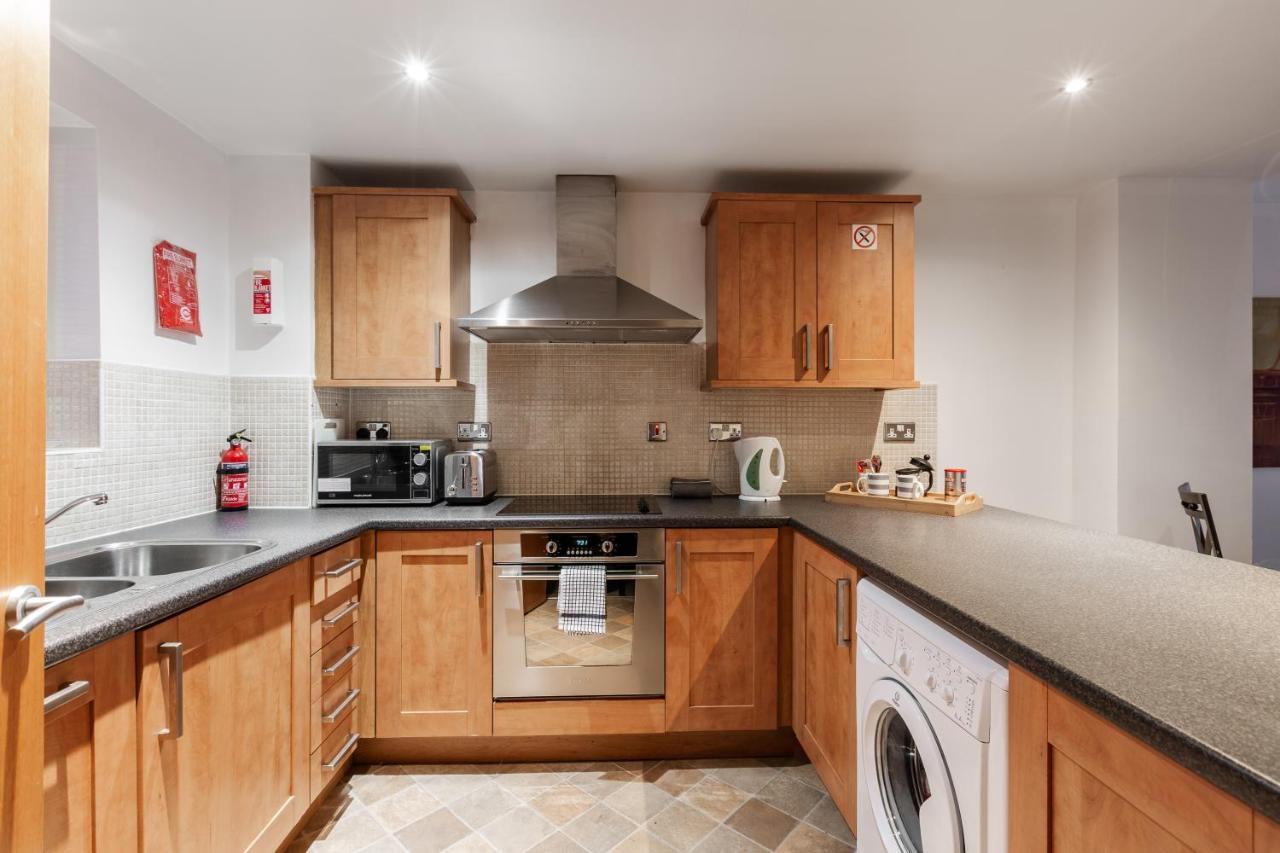 Liverpool City Centre Apartments - East Village Esterno foto
