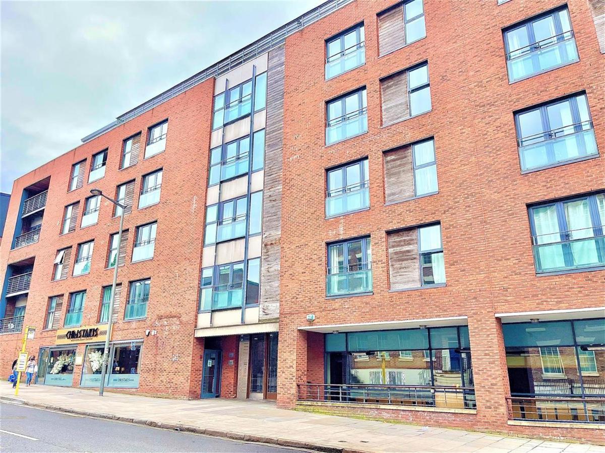 Liverpool City Centre Apartments - East Village Esterno foto